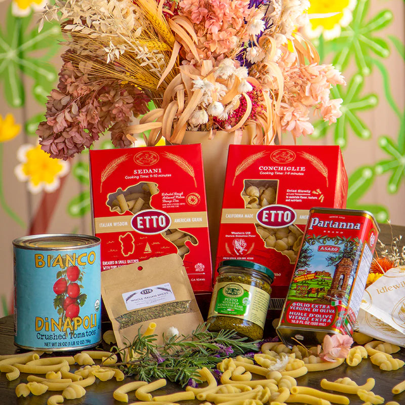 EttoMothers_FathersDayGiftbox.jpg__PID:8b65bf30-d45e-4627-9268-41f6f97471ee